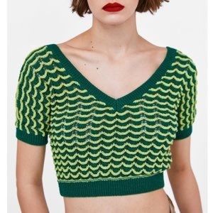 Zara knit green cropped sweater